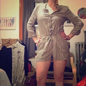Level 99 Grey Linen Romper M
